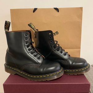 NIB Dr Martens 1460 Limited Made in England Vintage Edition